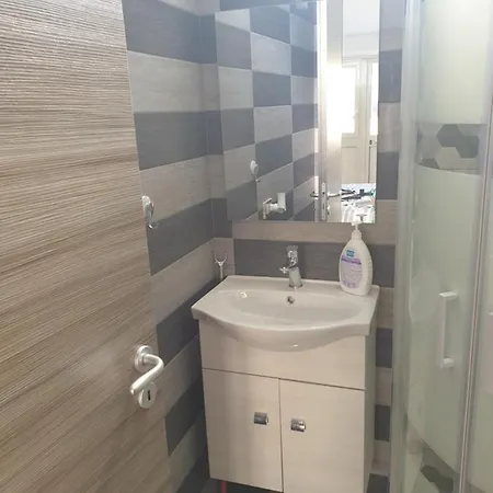 Πανσιόν Room Garden Roccella Ionica